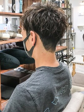 アンルポン(un.le.pont) [m]束感アップバングソフトツーブロックコンマヘアグレージュ