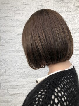 シュシュ(chou chou) ショートボブ