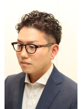 ヨシザワインク プレミアム 築地店(YOSHIZAWA Inc. PREMIUM) ツーブロアップバングパーマ/フェード/オールバック/ビジネス