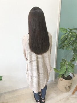 リュタン(LUTIN) LUTIN艶々ロングヘア