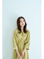 フォルテミラ(FORTE MILA)&nbsp;こなれミディ×うる艶髪×モノトーングレージュ