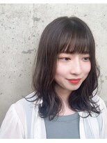 イラ(Era) やわらかミディ/アッシュベージュ