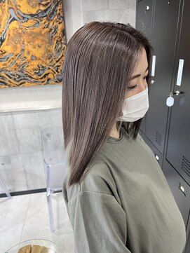 リッシュ(RISH) グレージュ