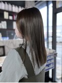 30代、ラベンダーグレージュで艶カラー