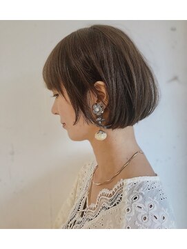 シュク 高円寺(SYUK) ミニボブ/グレージュ/顔周りレイヤー【SYUK 高円寺 中野】