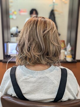 ヘアーアンドチャット リンク 三軒茶屋店(hair&chat LINK) 外国風無造作ウェーブ