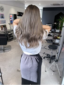 キング 高槻(K!ng) 縮毛矯正髪質改善ハイライトレイヤーカット高槻美容室エクステ