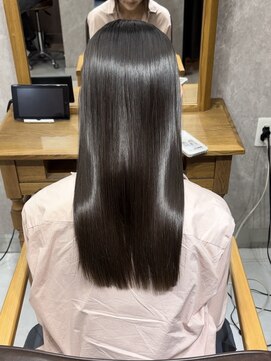 コローレ(Colore) 【鹿児島・天文館】【髪質改善・縮毛矯正】