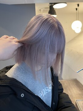 アオ(ao.) ブリーチカラー ホワイトピンク ハイトーンマンツーマン