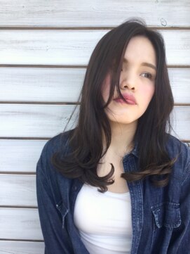 ヘアー 志希 ゆる巻き×大人カラー
