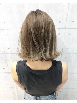 ニューヨークニューヨーク 守口店(NYNY) 外国人風カラー