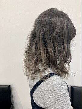 ルシード スタイル リコット(Lucido Style Ricotto) ペールベージュバレイヤージュ/ダブルカラー/ケアブリーチ