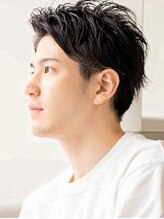 ジラ ヘアアンドメイク(girra HAIR&MAKE)