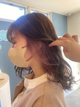 プラス ファースト ヘア(Plus 1st) ピンクブラウン×イヤリングカラー ピンクラベンダー