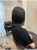 ブルーブラック×パッツンボブ