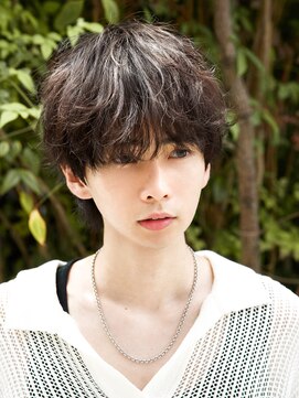 アルファ 新宿(alpha) サーフカール/ 刈り上げセンターパート/ブルーブラック[新宿駅]