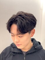 リンダ(LYNDA)&nbsp;フェザーパーマ/センターパート/毛流れ束感/仙台