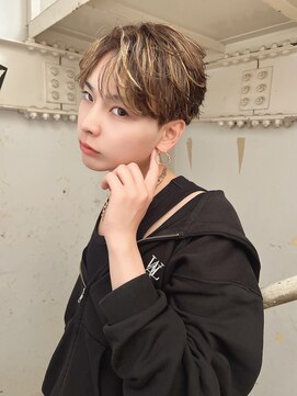 ロンド クラン 岡崎(Lond Clan) フェザーショート/フェザーパーマ/ハイライト