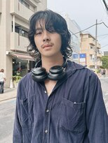 メゾンアクア 表参道(Maison ACQUA)&nbsp;=メンズボブ/フェザーパーマ／MEN’S HAIR/ブルーブラック