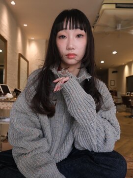 ムジーク(Musiiik) ロングのレイヤースタイル