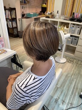 クルール(COULEUR) 白髪ぼかしハイライト