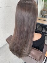 ニカ(NIKA)&nbsp;グレーベージュ× 髪質改善 × 顔周りレイヤー