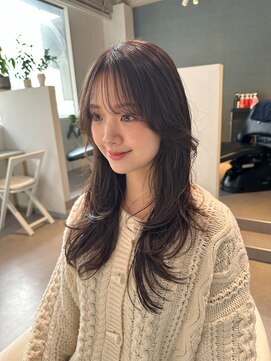 アム(amu) ハッシュカット/レイヤーカット/ロングレイヤー/小顔カット