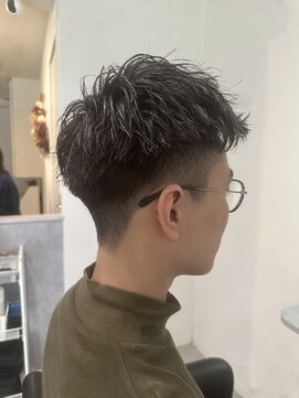 ガーベラ(gerbera) メンズアップバングショート♪