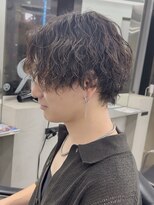 リベル(LIBER) ツイストスパイラル/センターパート/men's/メンズカット/八王子