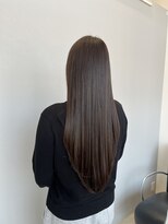 フラム(FRAM.)&nbsp;自然なツヤが魅力のロングスタイル