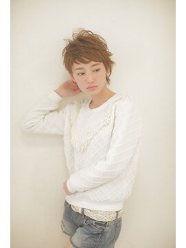 リー ヴィータ 上新庄(Lee Vita) 【Lee Vita】ショート