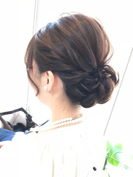 ロカット サロン(Roquat Salon) 大人気ゆるふわお上品アレンジ【ヘアアレンジ　立川/立川南口】
