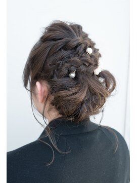 モカ ヘアーデザイン(moca HAIR DESIGN) 結婚式用のアップスタイル