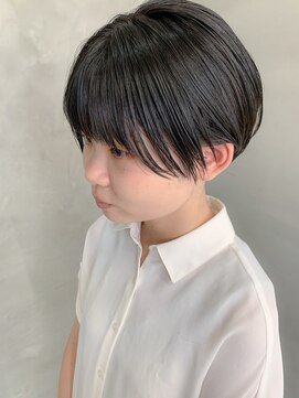 テトヘアー(teto hair) マッシュショート、ブルーブラック、耳かけ、ショートボブ