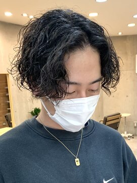 ヒート トウキョウ 目黒店(HEAT TOKYO) ツイスパセンターパートマッシュ波巻きダウンパーマメンズ目黒