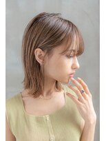 メゾンバイハバナ(maison by HAVANA)&nbsp;大人かわいいピンクベージュインナーカラーマッシュショートボブ