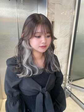 リリー(Lilley) 天神韓国ヘア×ブリーチカラー×インナーカラー