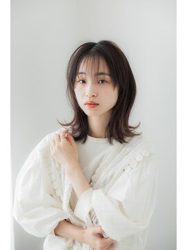 ラエティティア ロコ 刈谷店(Laetitia loco) ミディアム切りっぱなしナチュラル