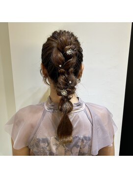 サロンドミルク 溝の口店(salon de MiLK) 編みおろしポニーテール