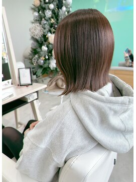 ユーフォリア(Euphoria.) 大人可愛いミディアムボブスタイル