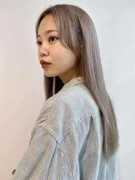 シー(thee) シアーベージュ