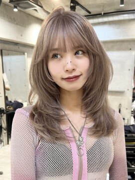 サイン 渋谷(SIGN) 韓国ヘアーハッシュカットレイヤーカットグレージュブリーチ無し