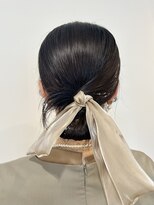 シー(she.)&nbsp;タイトシニヨン　カチモリヘア　タイトセット