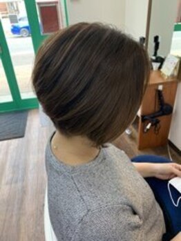 モデスト(modesto)の写真/話題の特許技法ステップボーンカット。骨格を美しく見せ、西洋人のような立体感と小顔印象を叶えます◆