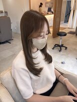 ナイアン エルア(naian elua)&nbsp;オリーブベージュ　レイヤーカット