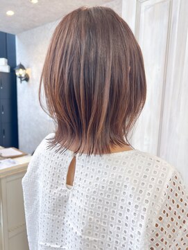 キャアリー(Caary) 福山市美容室Caaryレイヤーミディアムボブオレンジカラー