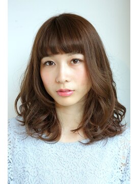 クート(ku-to+) ブルーグレージュフワフワとろみパーマ