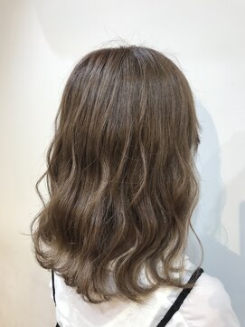 グッデイ ヘアー(GOOD DAY HAIR) 【GOOD DAY HAIR】《ミルクティーベージュ》　           下北沢