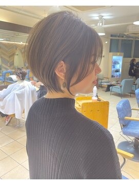 ネオリーブ モカ 川崎チネチッタ店(Neolive mocca) 20代30代40代 大人ショートボブ 前髪  シアーカラー カール 川崎