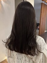 ローネス(LONESS)&nbsp;透明感溢れるブラウンベージュ【表参道/青山】